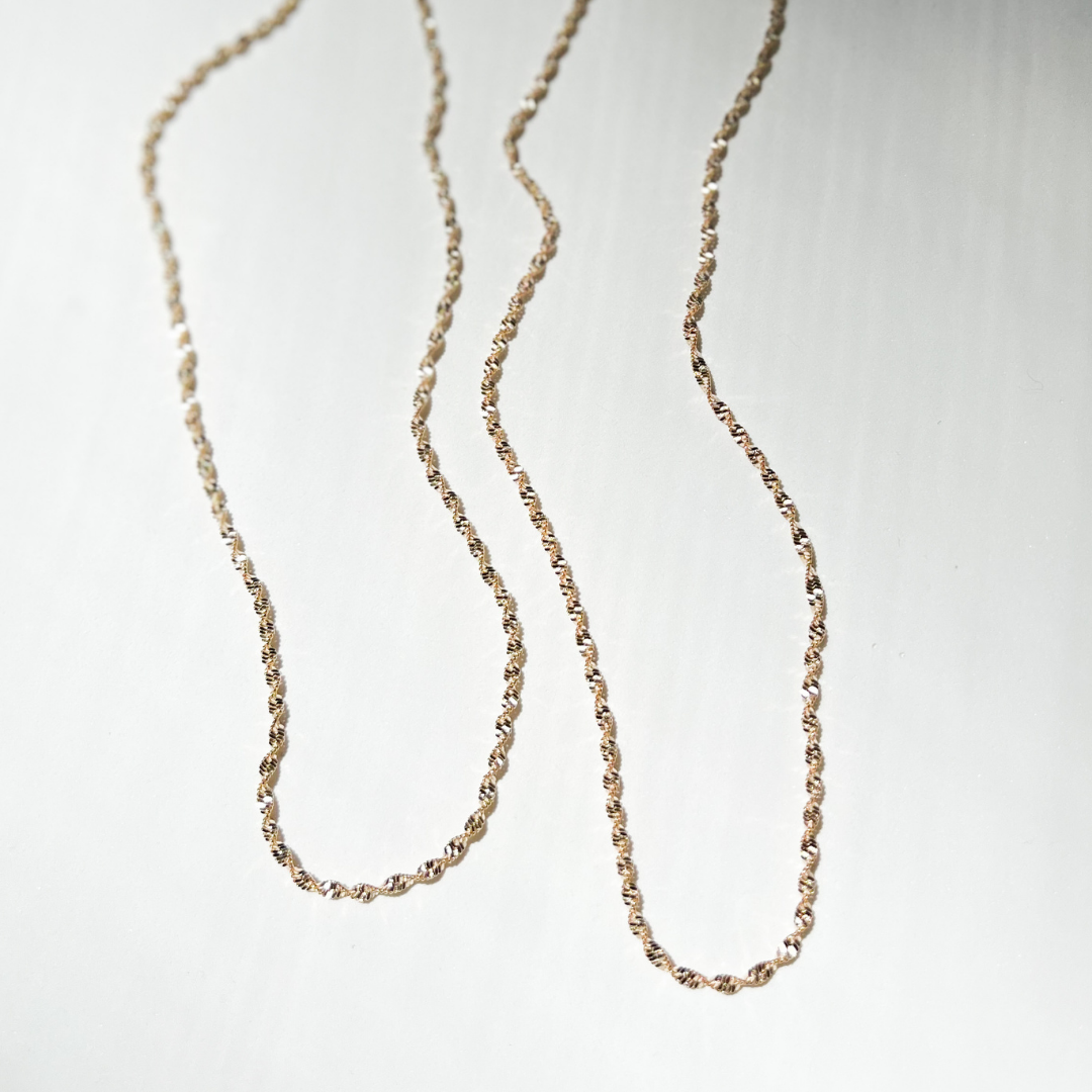 Dotted Pearl Chain Necklace 16 - 18 / Gold