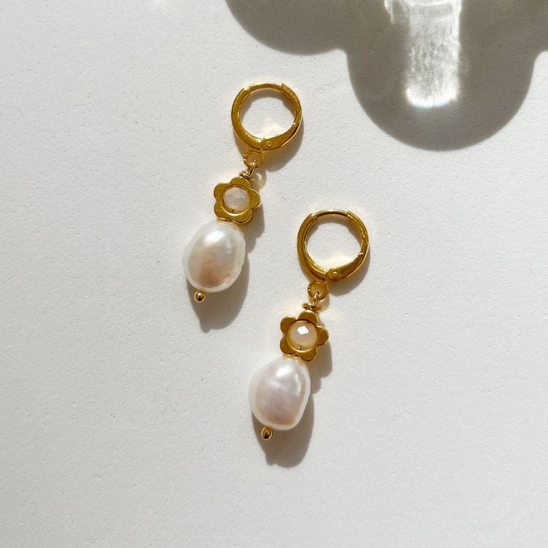 Roop Jewelry Bloom Earrings, freshwater pearl.